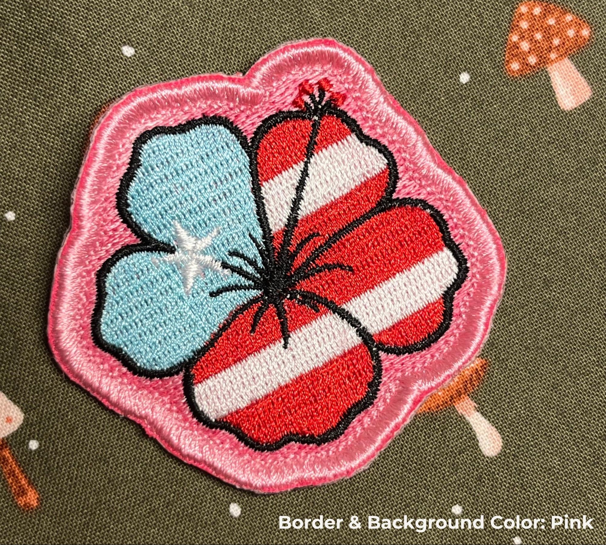 Puerto Rican hibiscus patch with soft pink border

Tropical Puerto Rico flower patch on a beach bag


