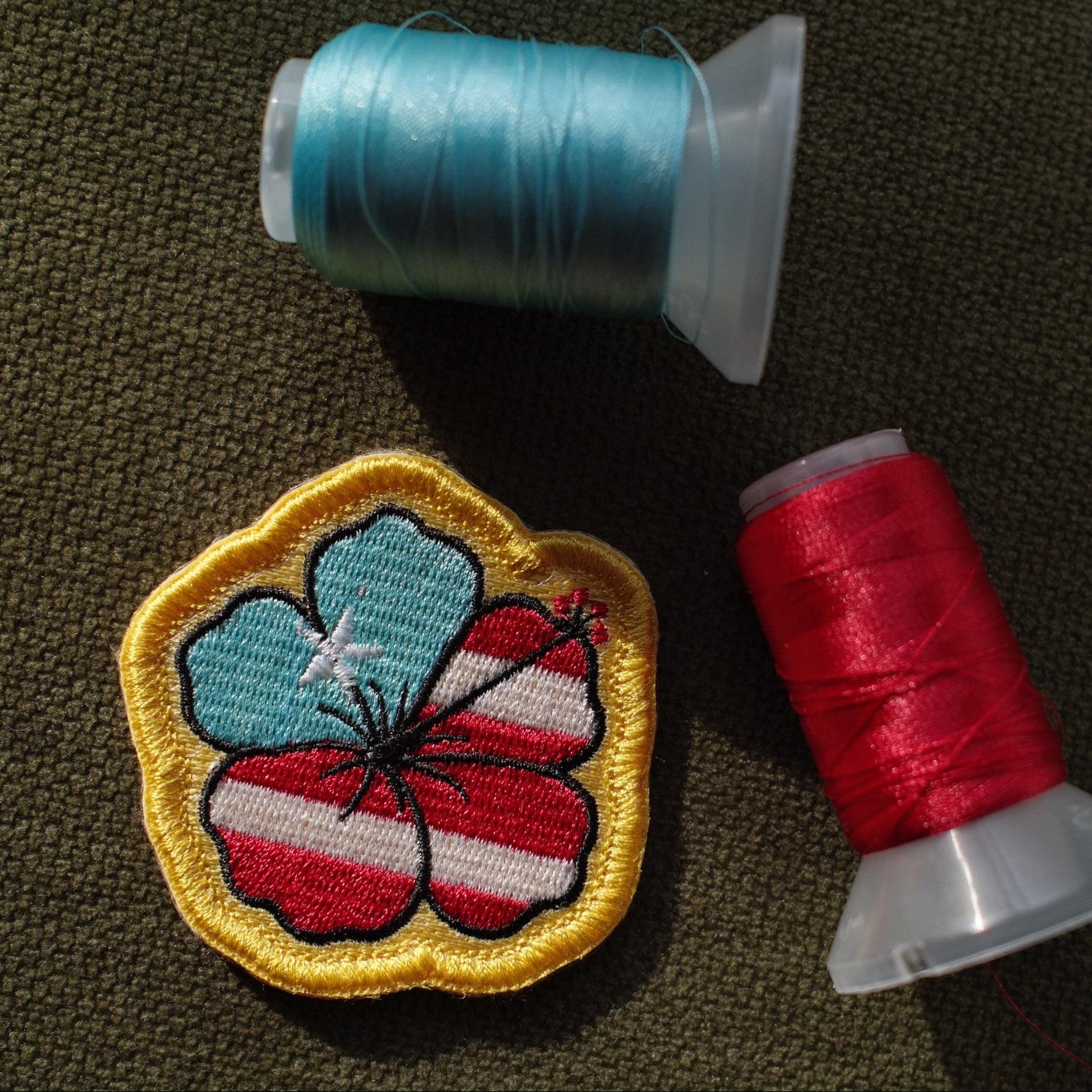 Puerto Rico flag hibiscus embroidered patch

